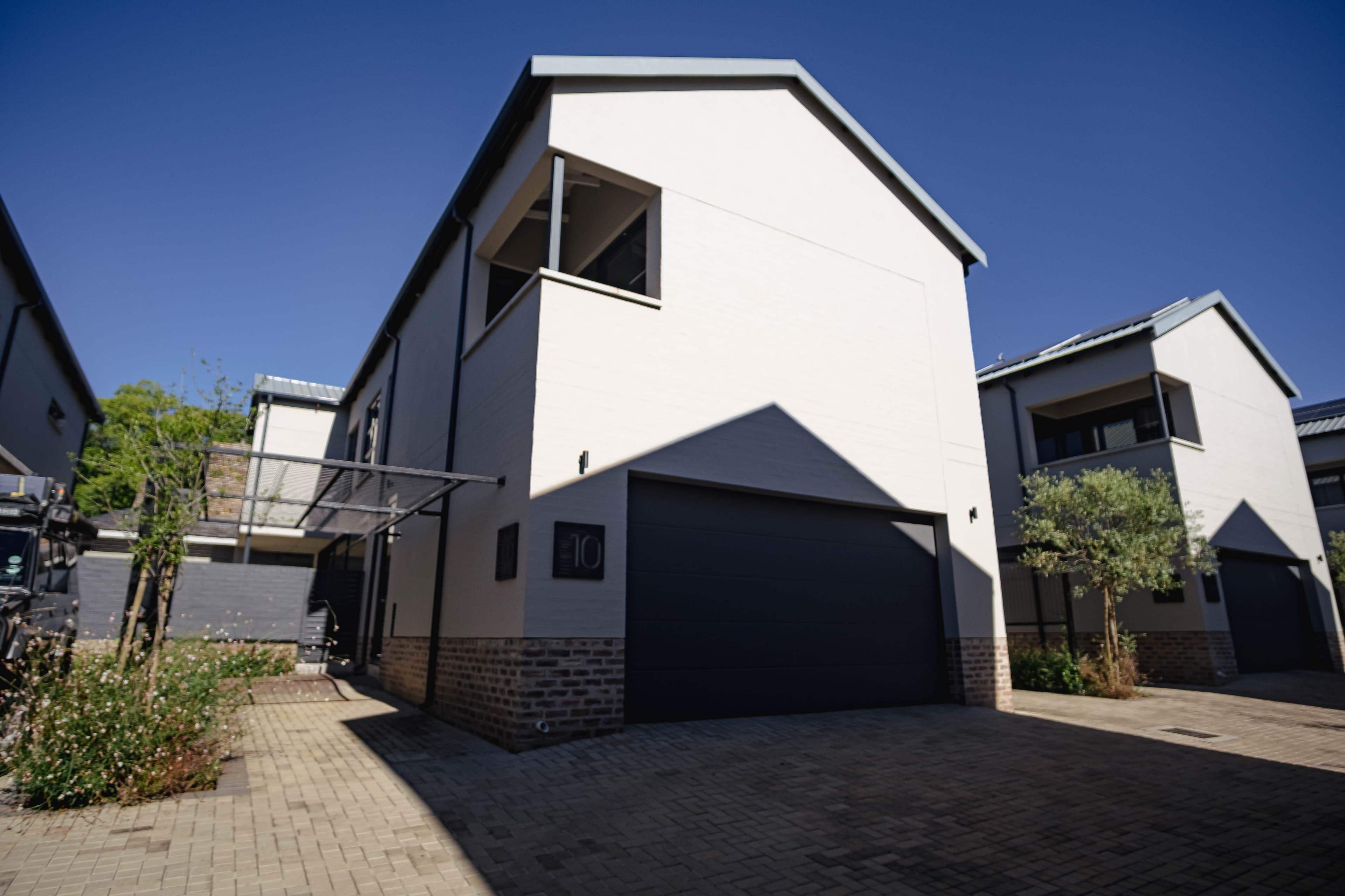 Cameron Court 23